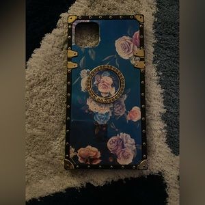 IPhone 12 pro phone case rose design